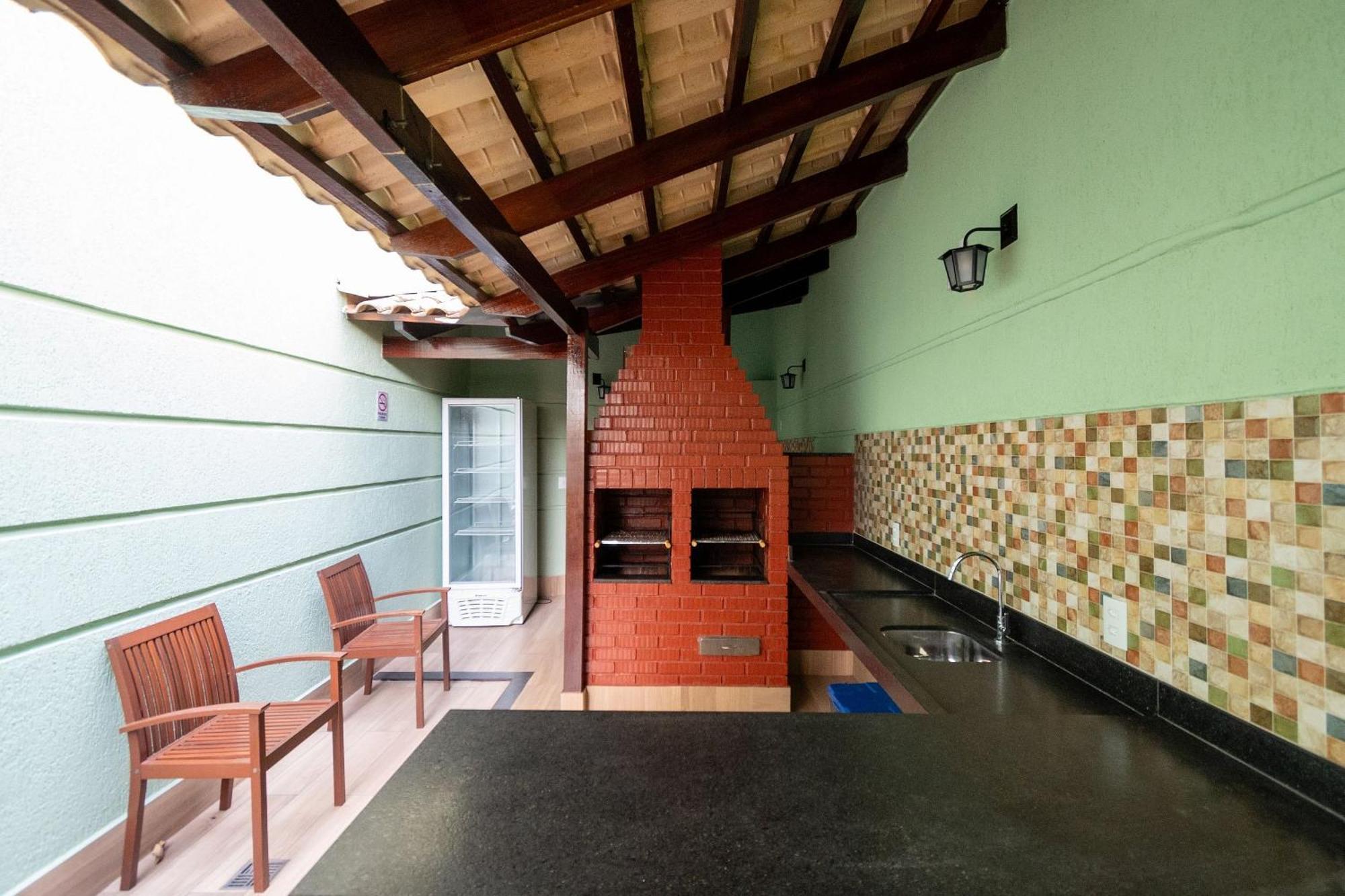 Pde - Apartamentos Proximos Do Centro Гояния Экстерьер фото