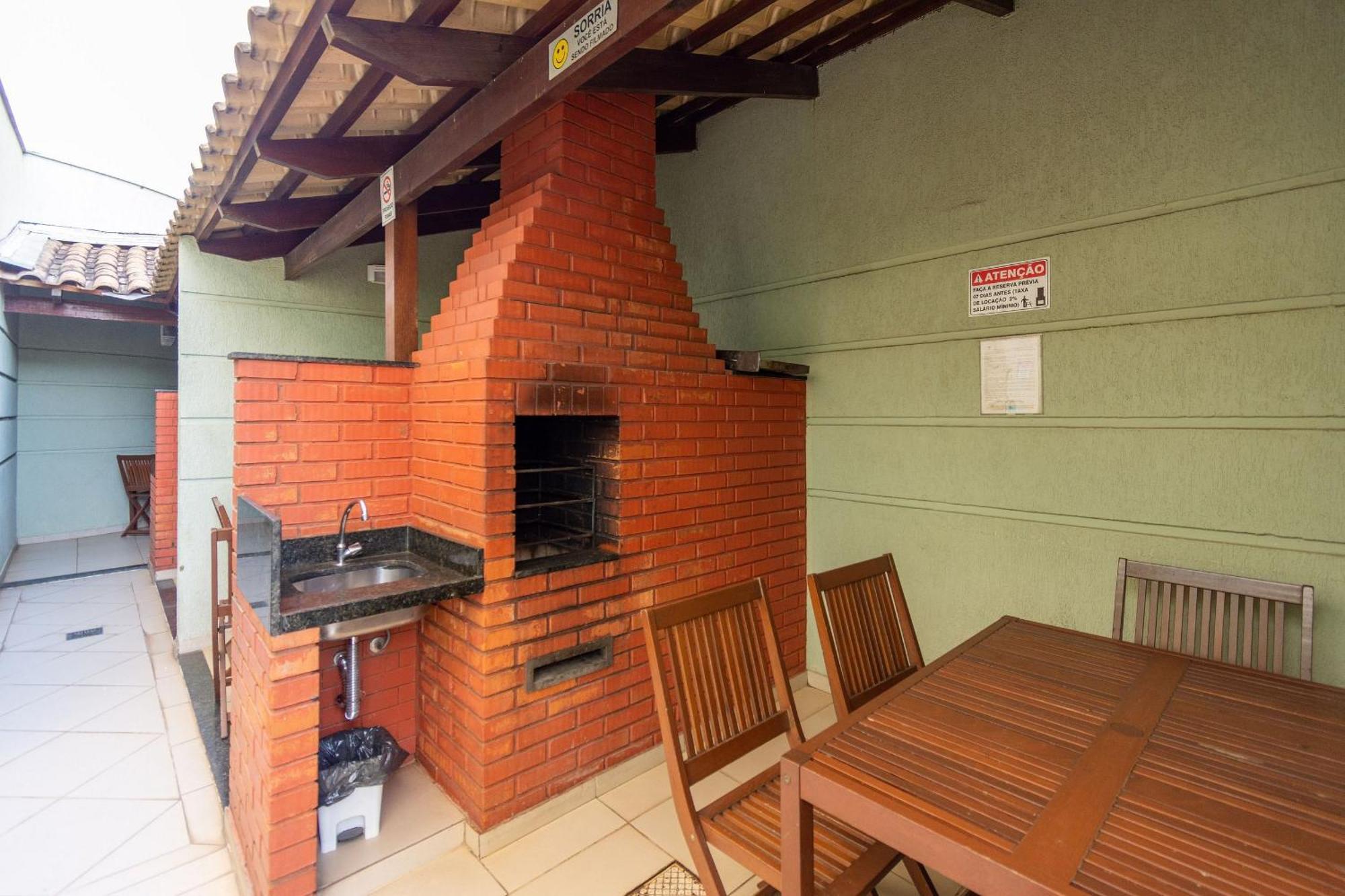 Pde - Apartamentos Proximos Do Centro Гояния Экстерьер фото