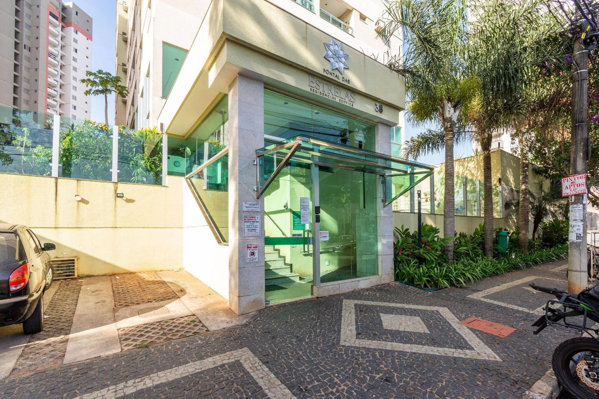 Pde - Apartamentos Proximos Do Centro Гояния Экстерьер фото