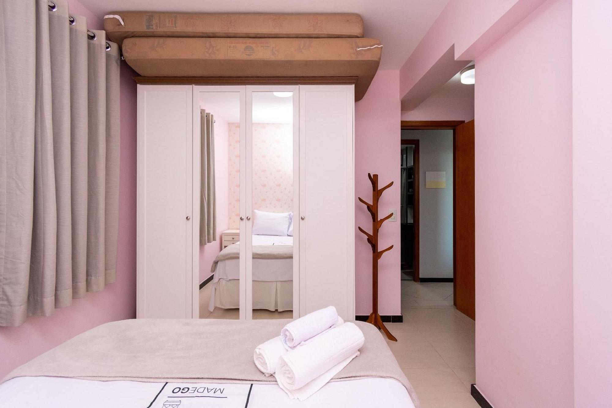 Pde - Apartamentos Proximos Do Centro Гояния Экстерьер фото